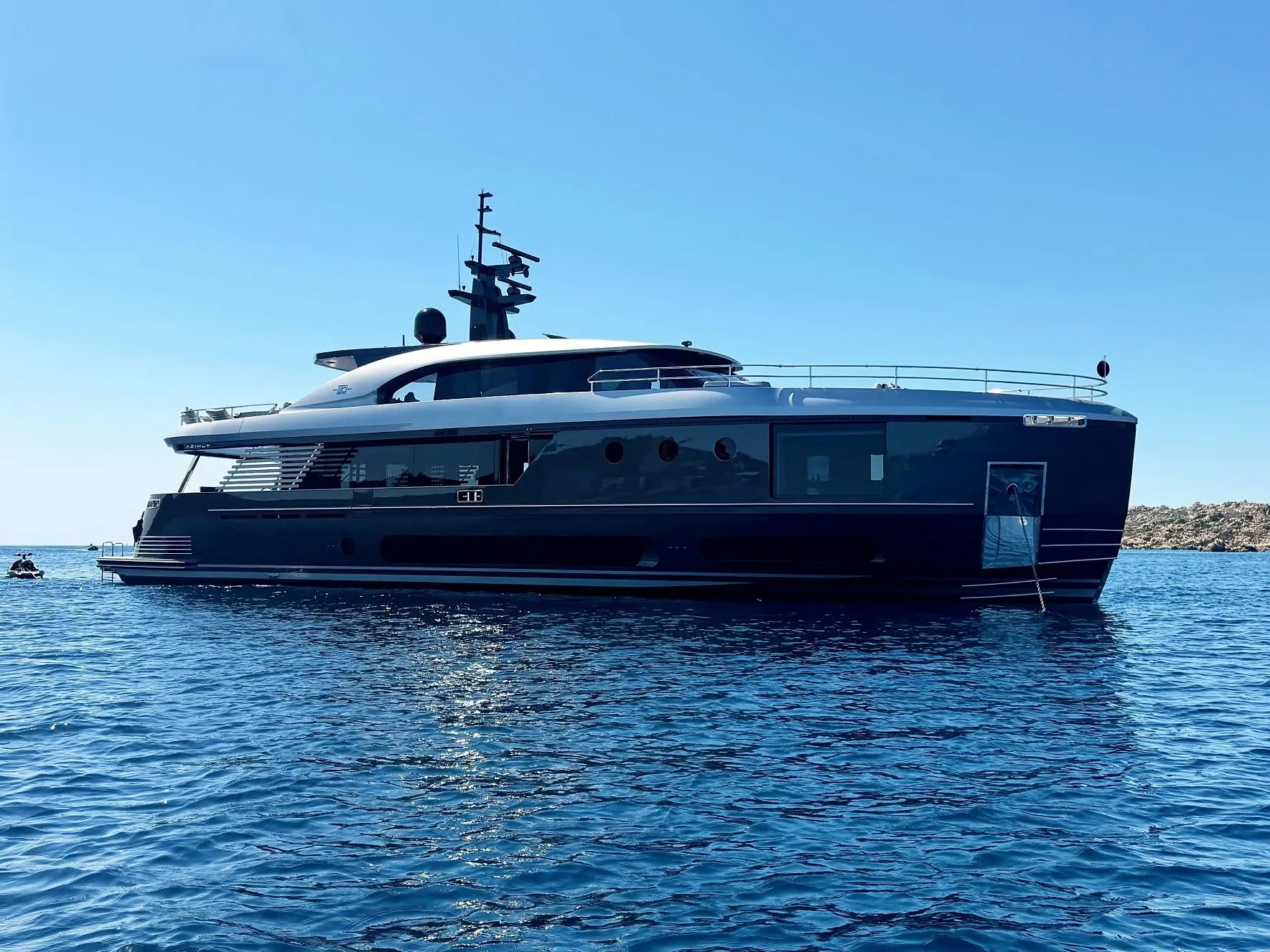 Azimut Magellano 30M M/Y ALMA III — 1