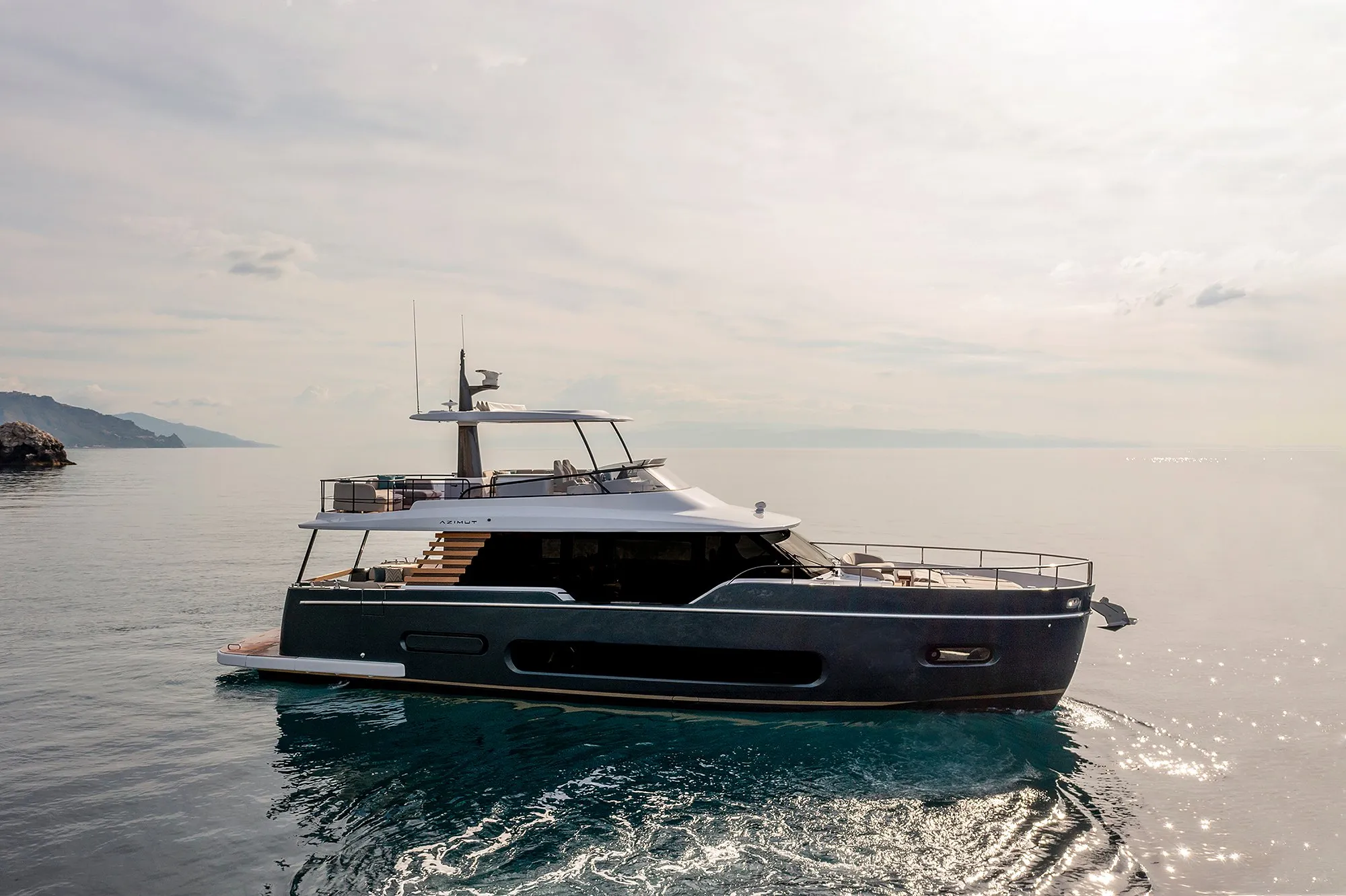 Azimut Magellano 60 — 1
