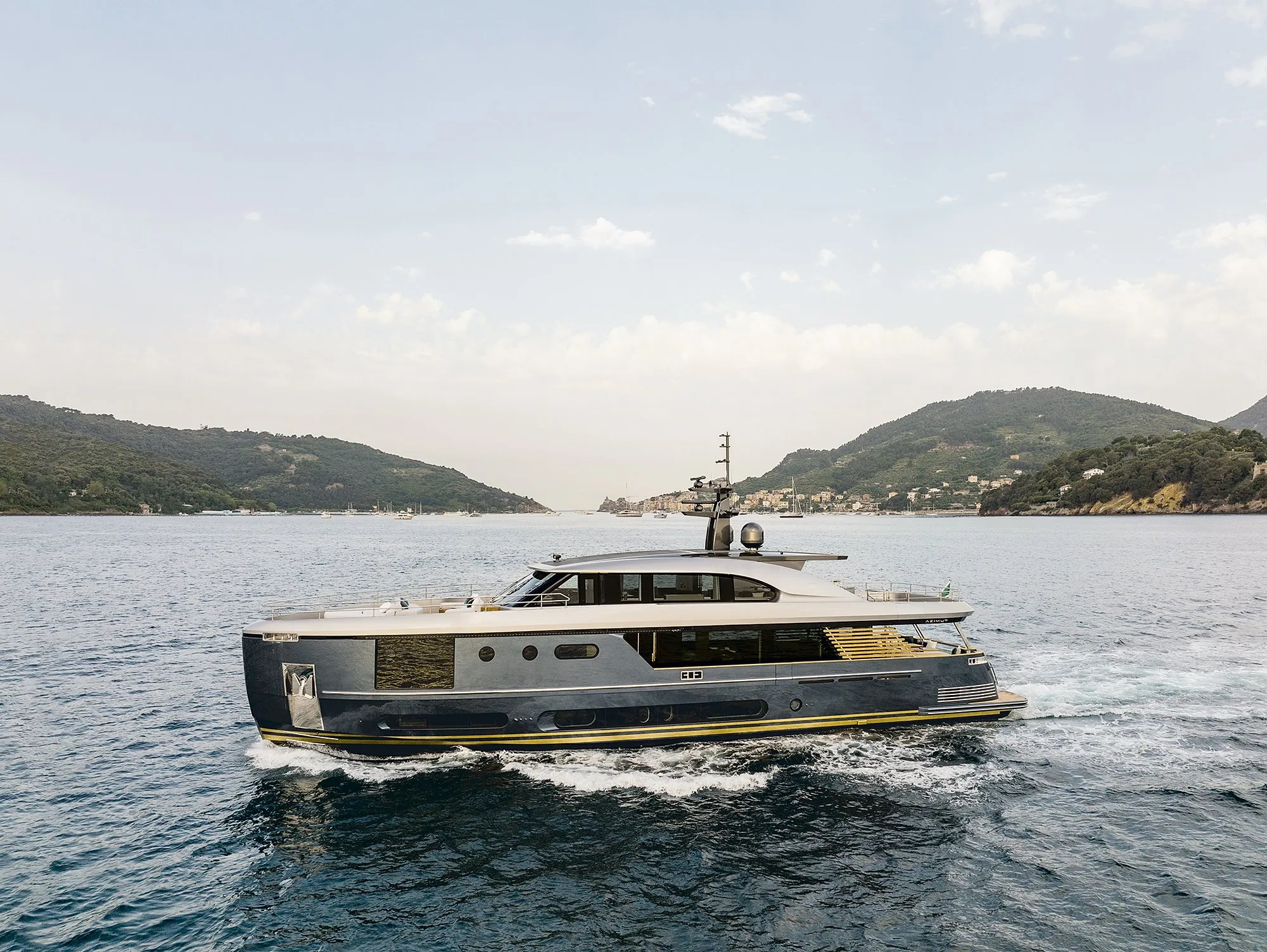 Azimut Magellano 30M — 1