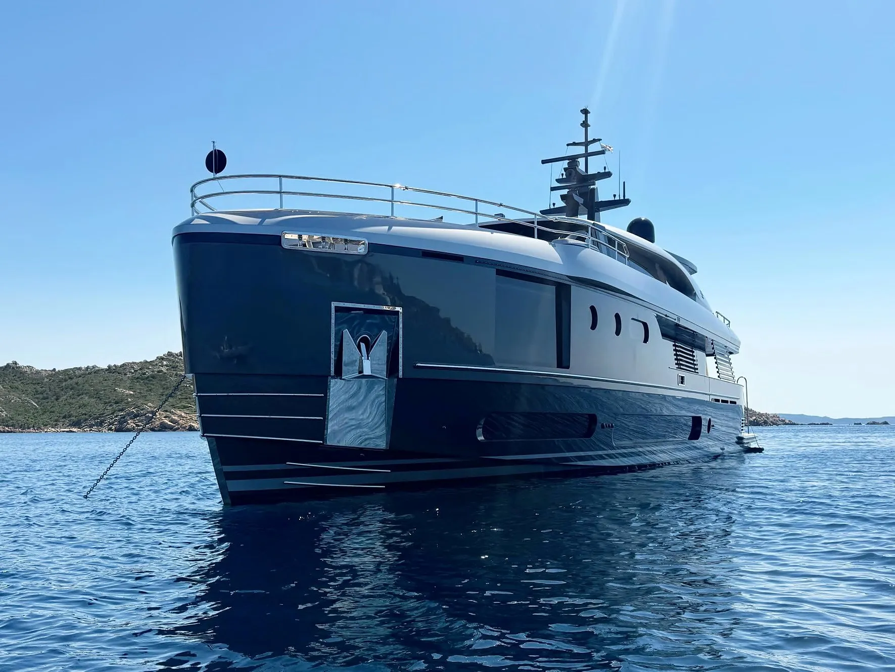 Azimut Magellano 30M M/Y ALMA III — 2