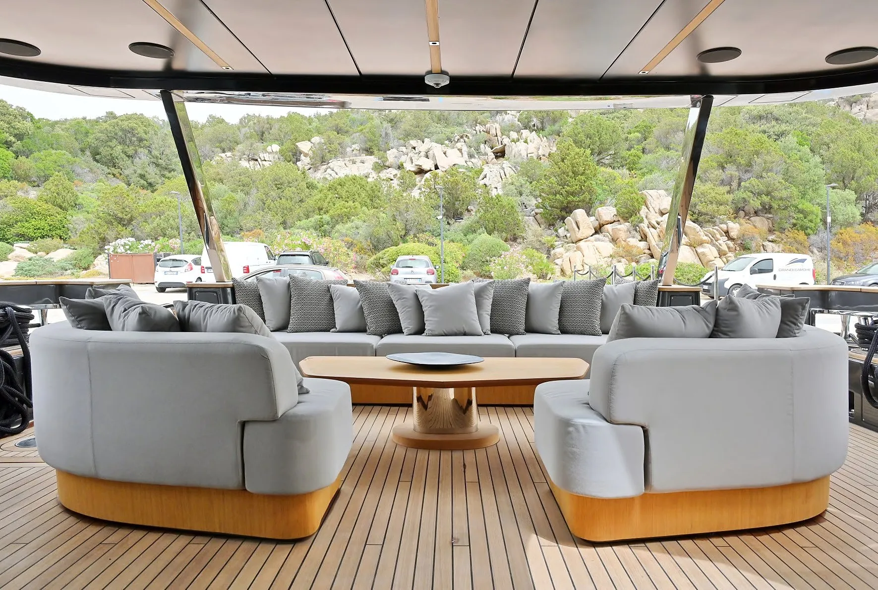 Azimut Magellano 30M M/Y ALMA III — 3