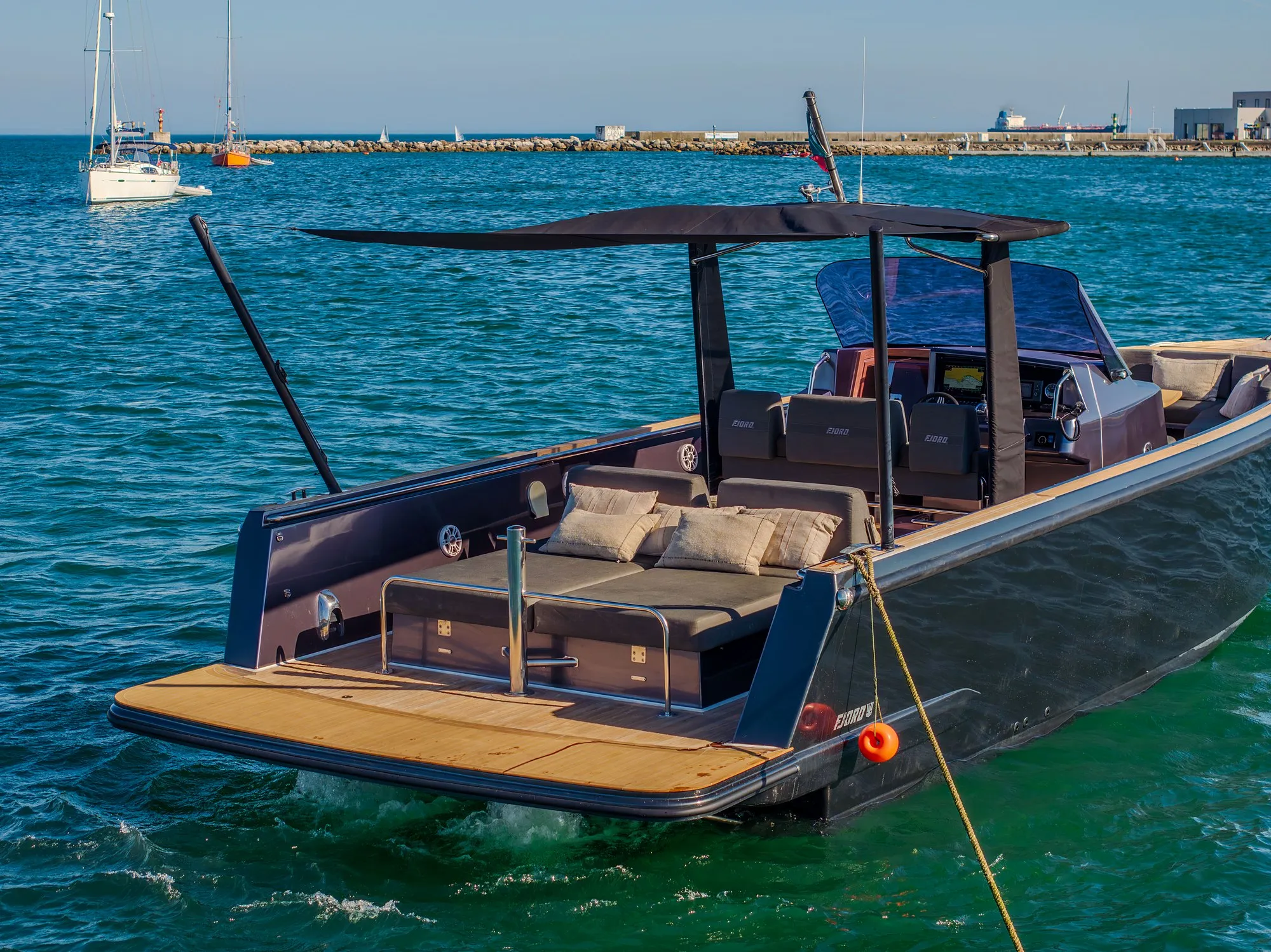 Fjord Open 38 BLACK WAVE — 5