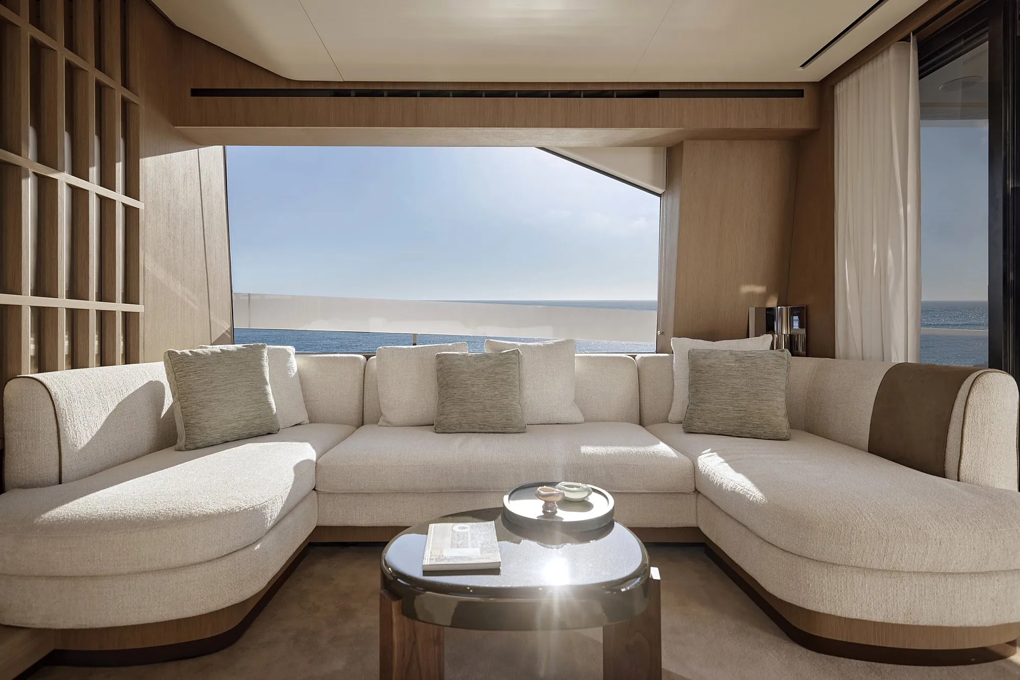 Azimut Fly 70 — 2
