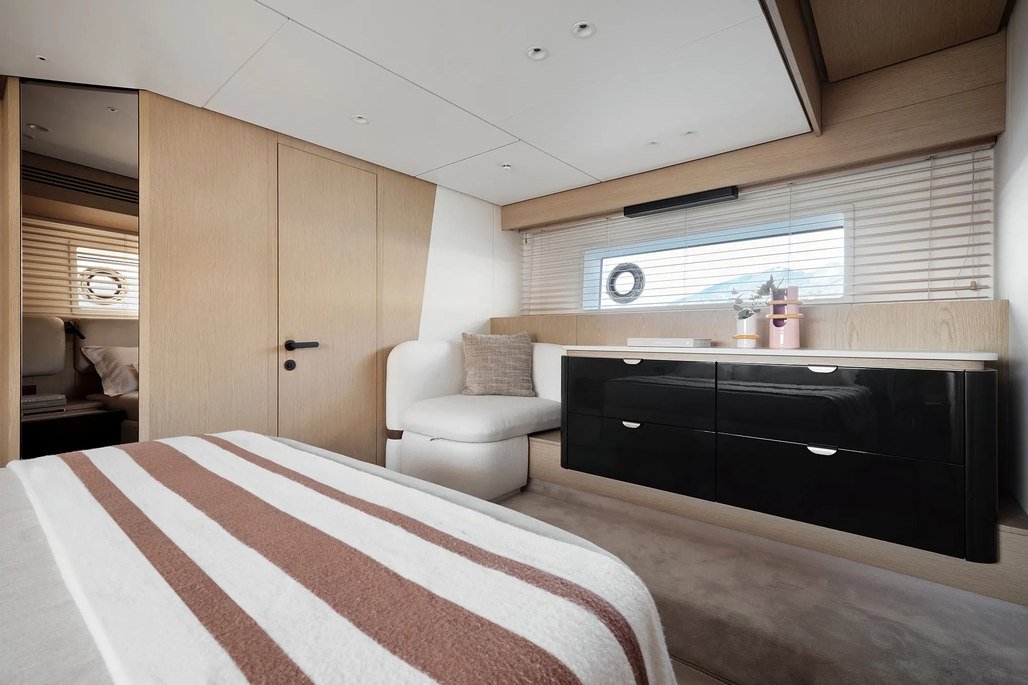 Azimut Fly 62 — 3