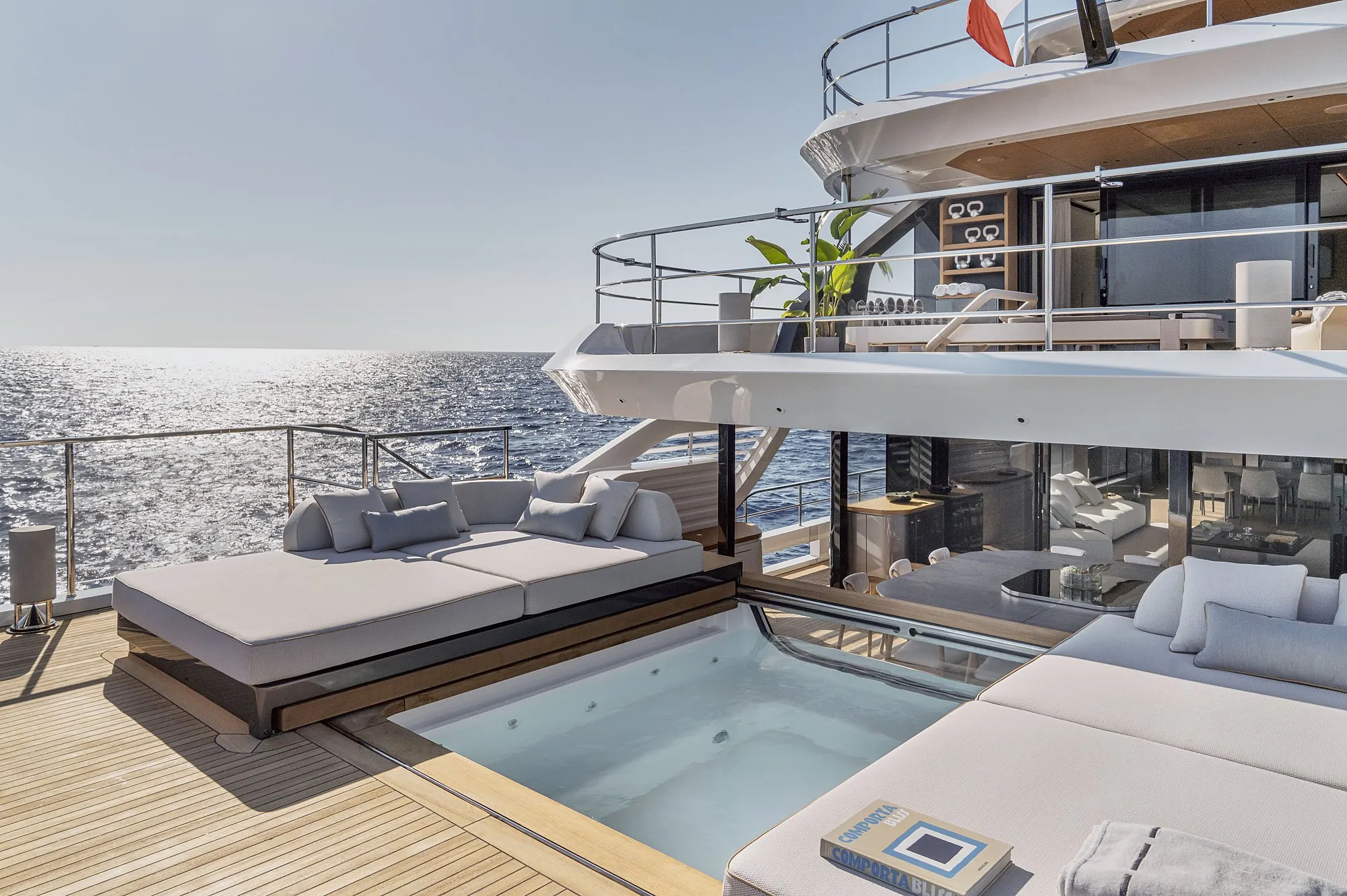 Azimut Grande 44M — 3