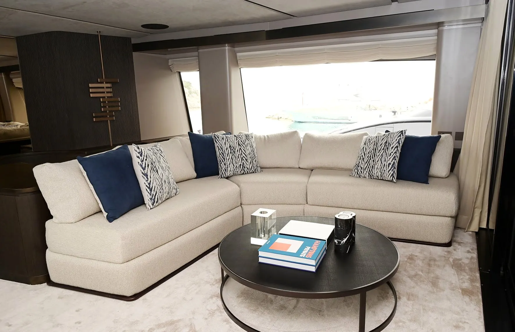 Azimut Magellano 30M M/Y ALMA III — 8