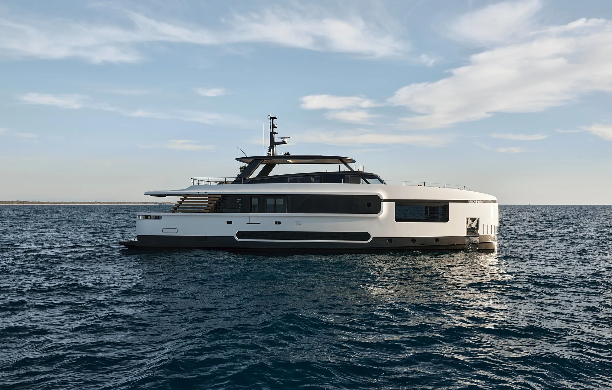 Azimut Magellano 27M — 5