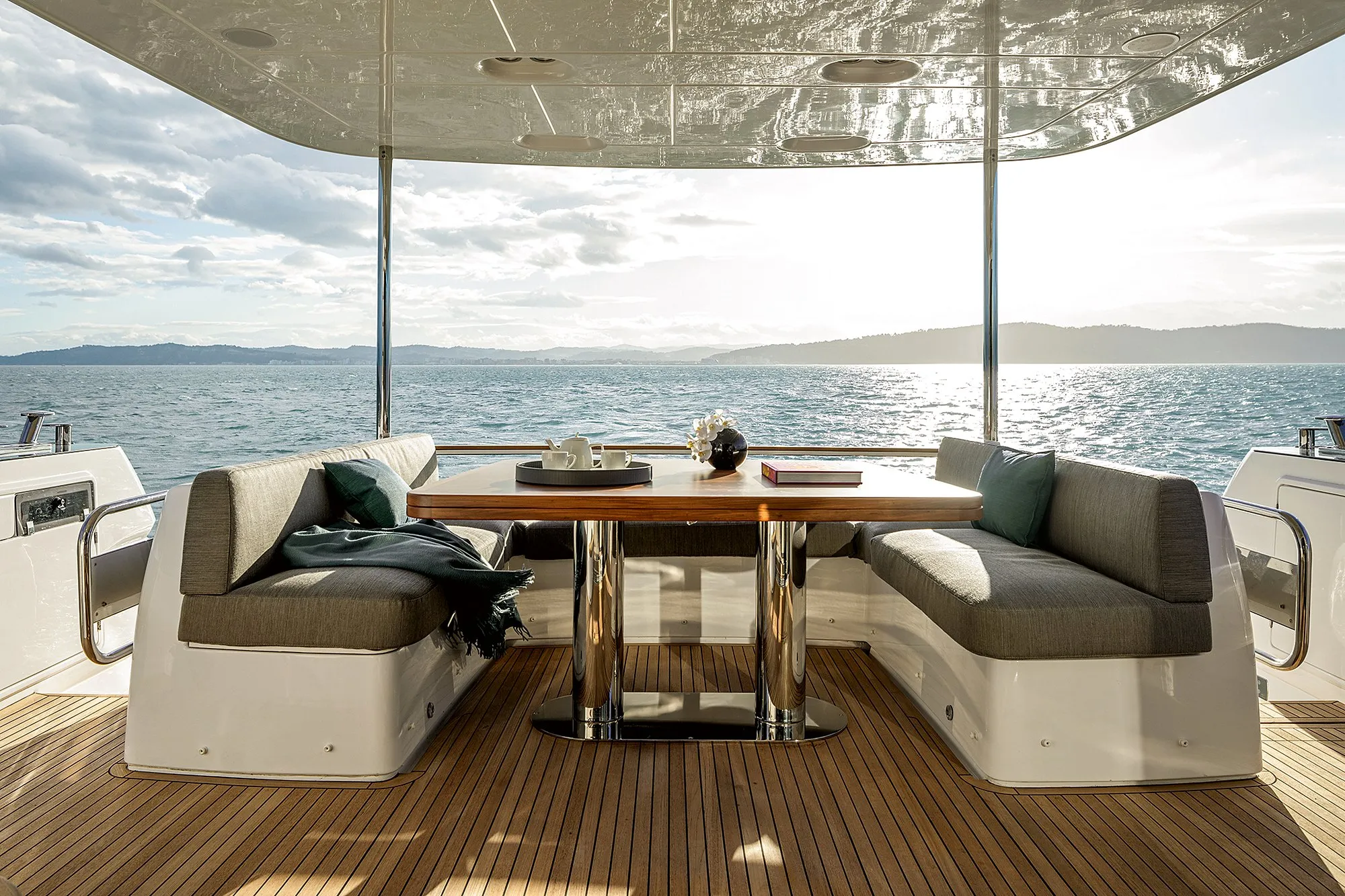 Azimut Magellano 66 — 5