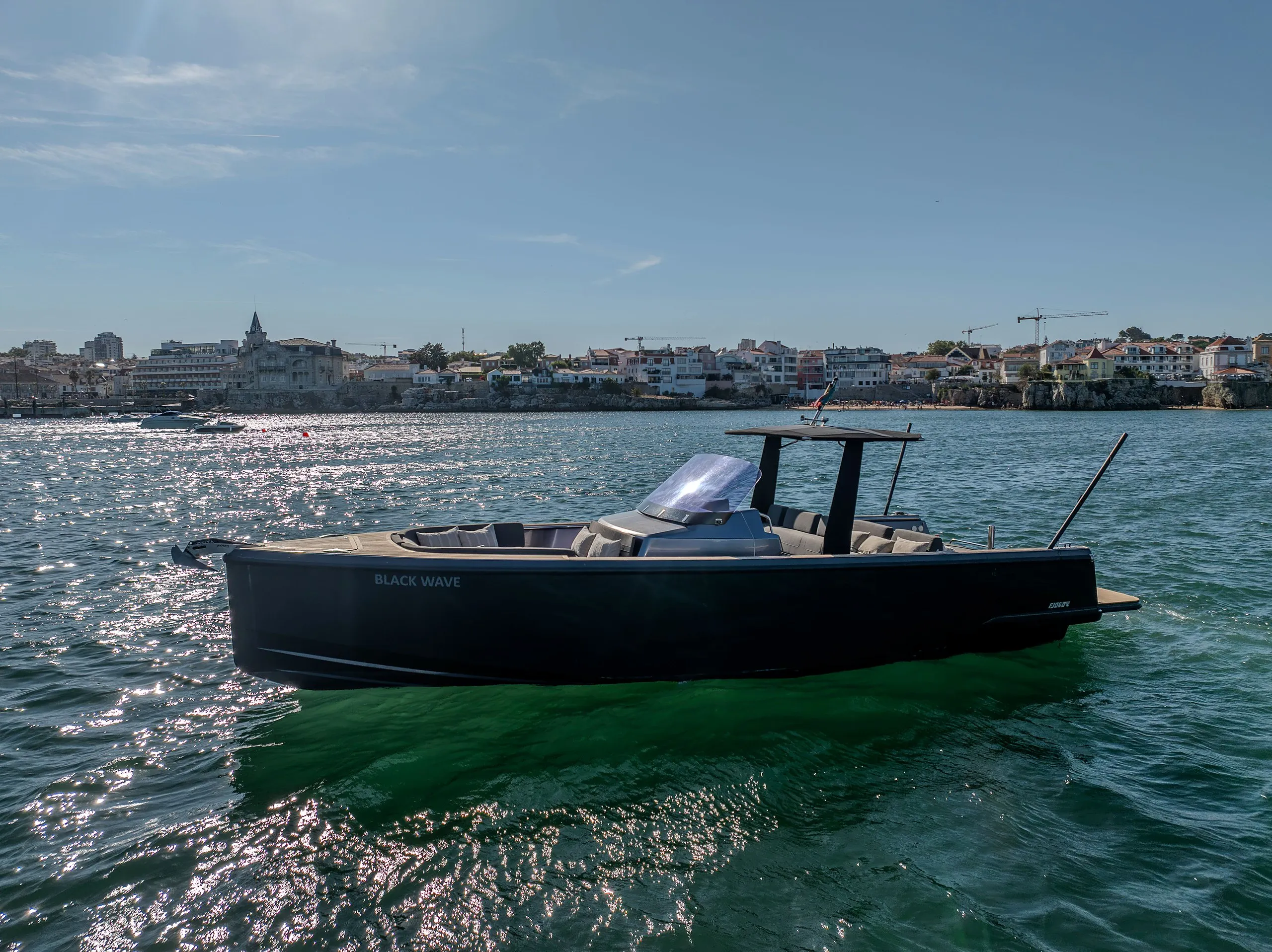 Fjord Open 38 BLACK WAVE