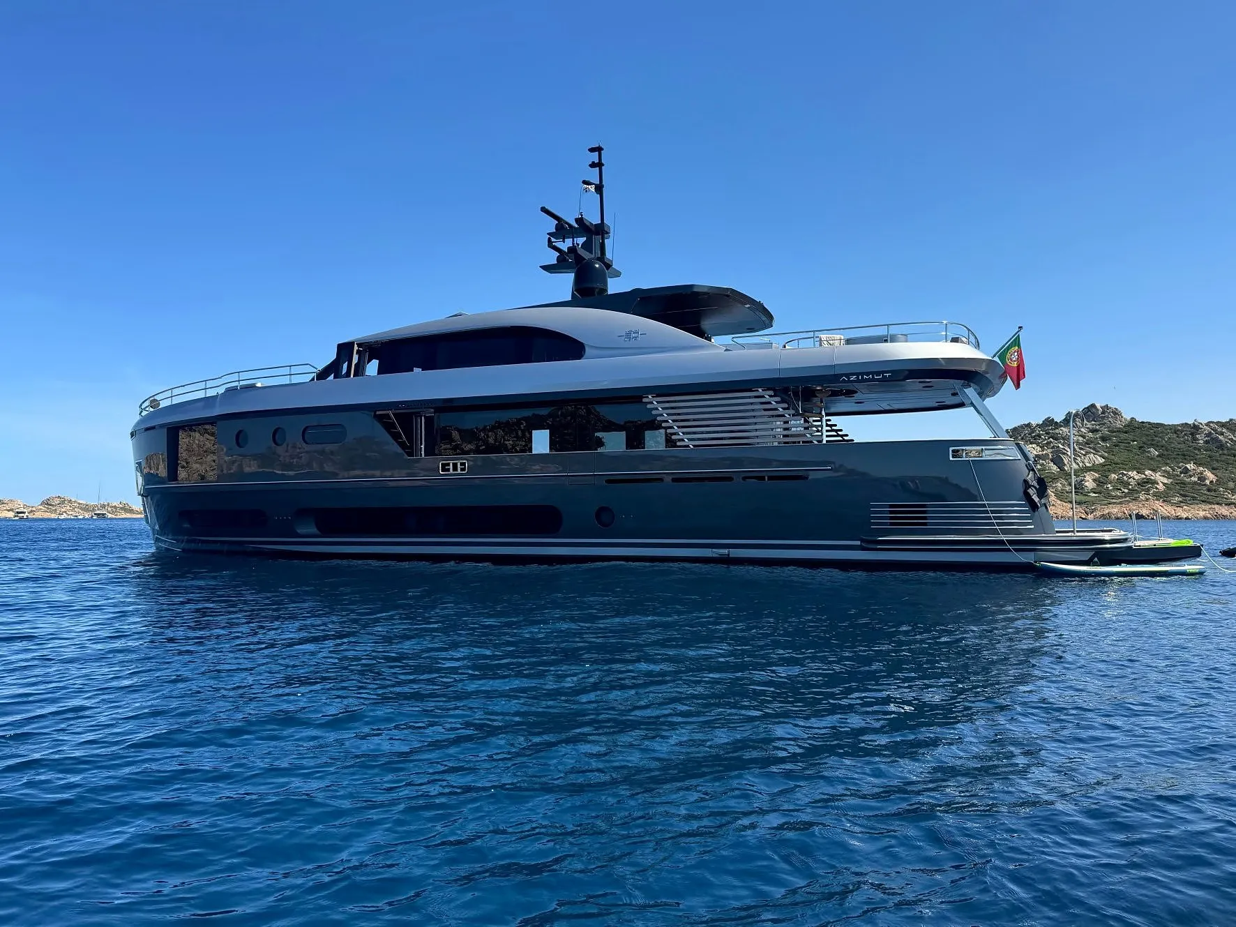 Azimut Magellano 30M M/Y ALMA III