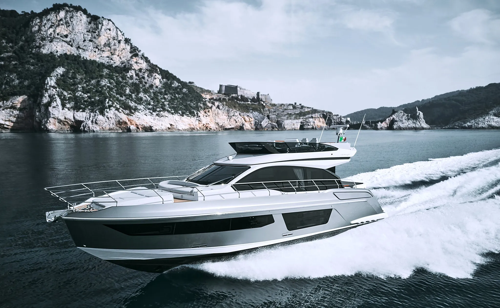 Azimut Fly 53